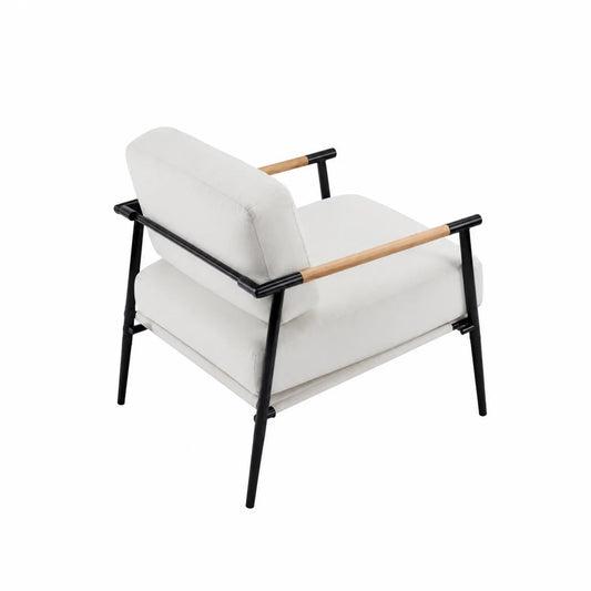 Silla de poliéster con estructura metálica y reposabrazos de madera